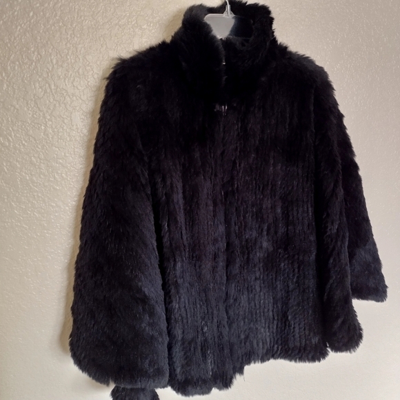 Lord & Taylor rabbit fur full zip cape - Picture 2 of 8